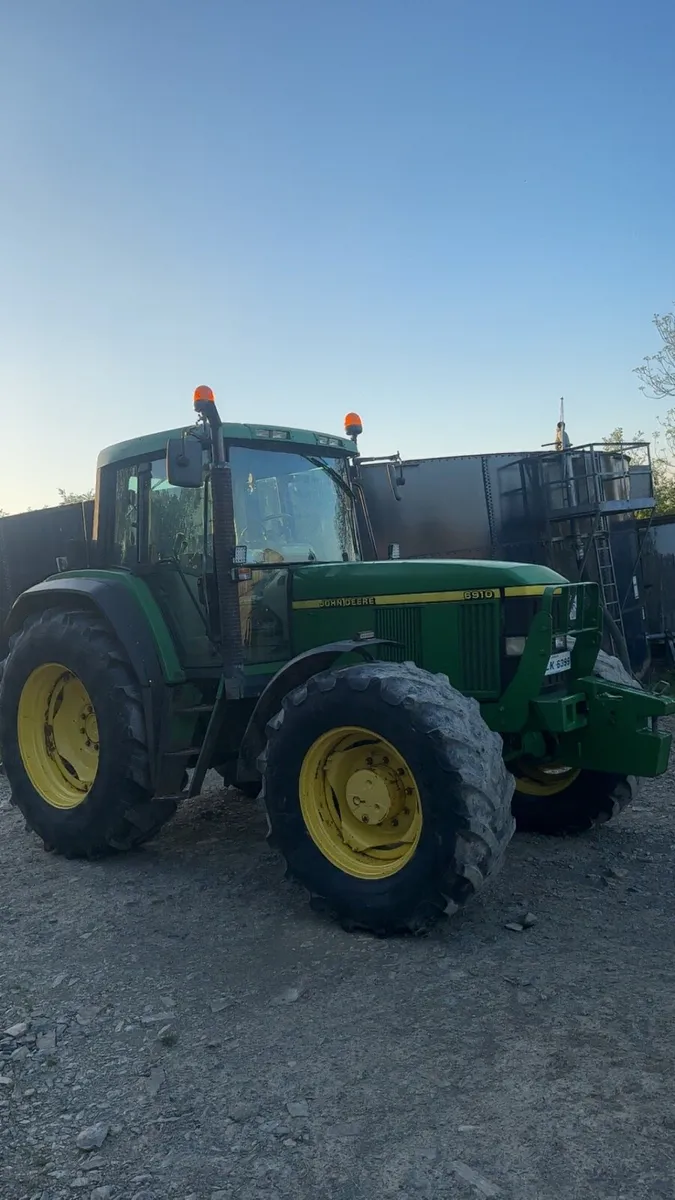 John Deere 6910 - Image 3