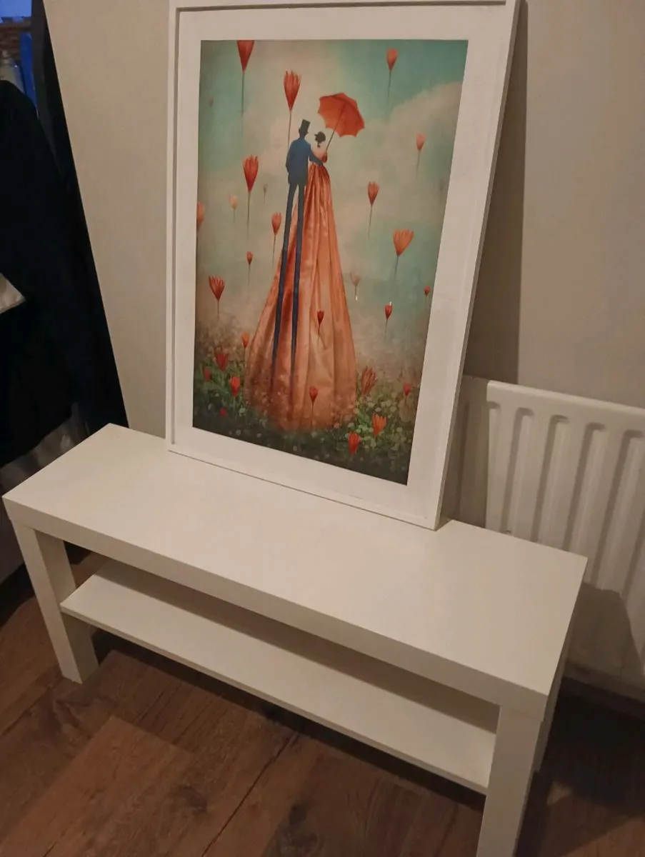 Table, picture - Image 2