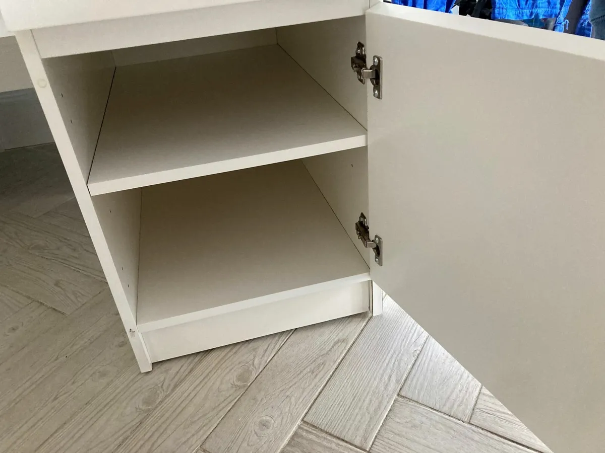 Office Desk - Image 3