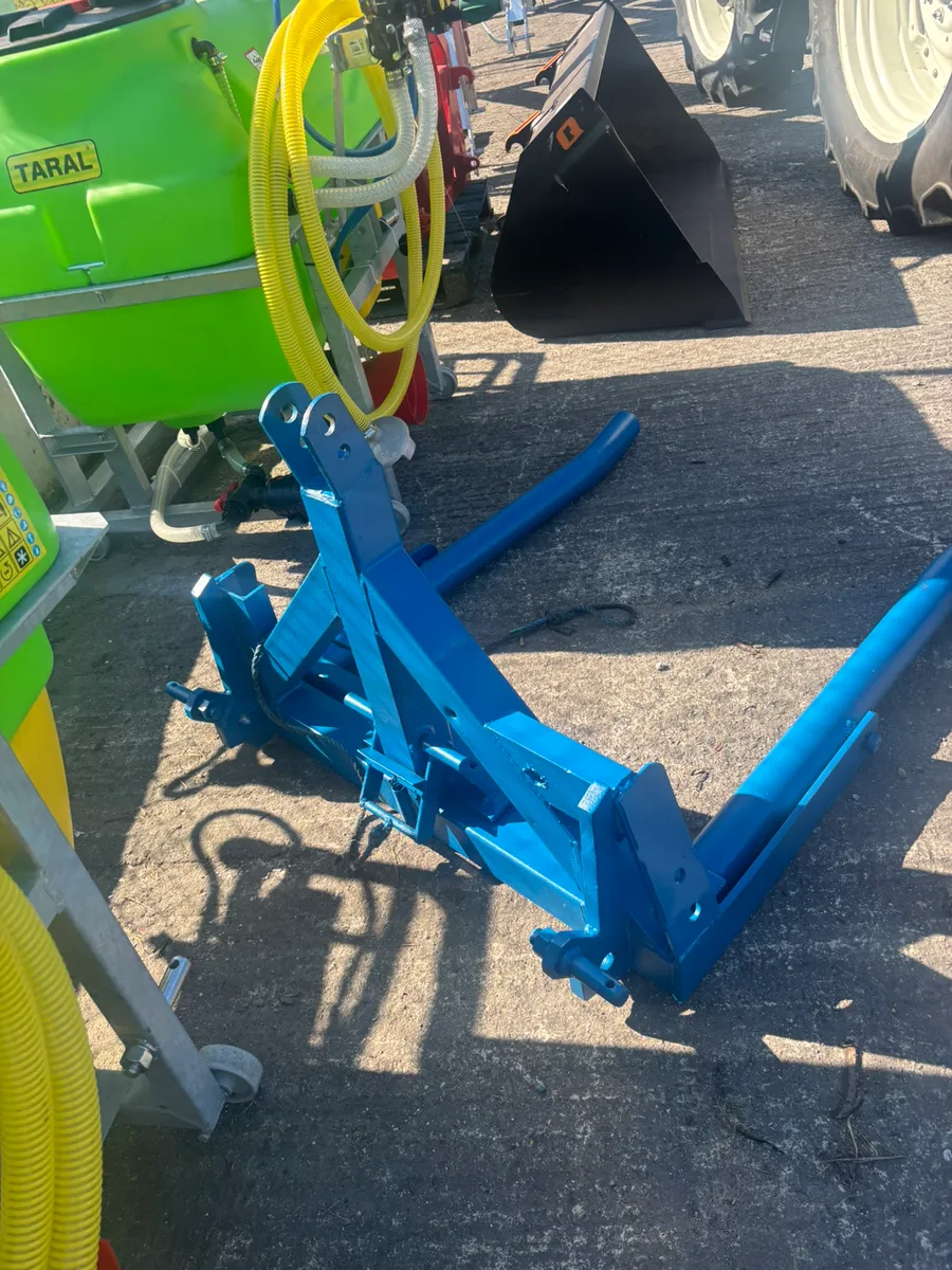 TRIP BALE HANDLER - Image 2