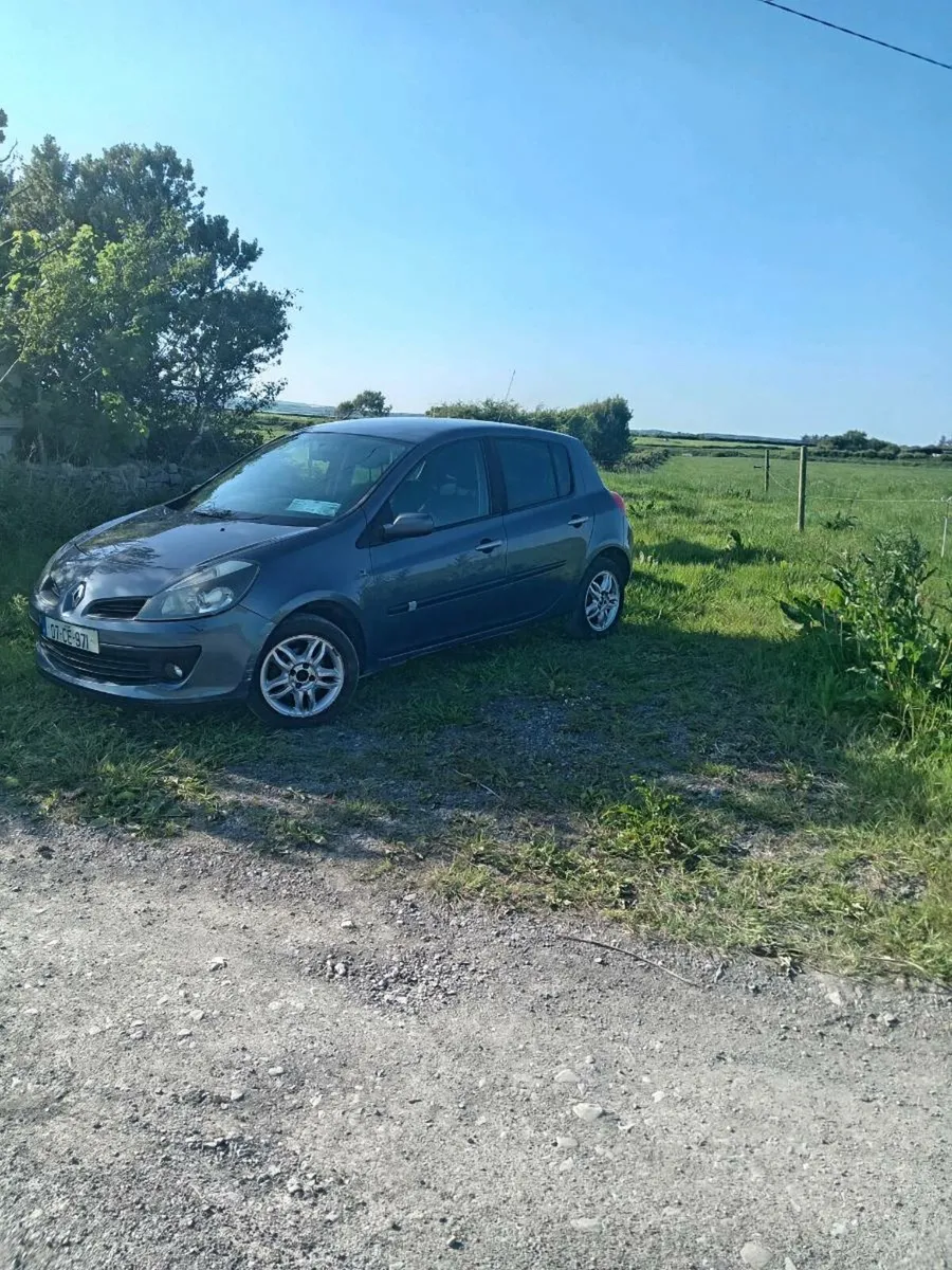 07 Renault Clio - Image 2