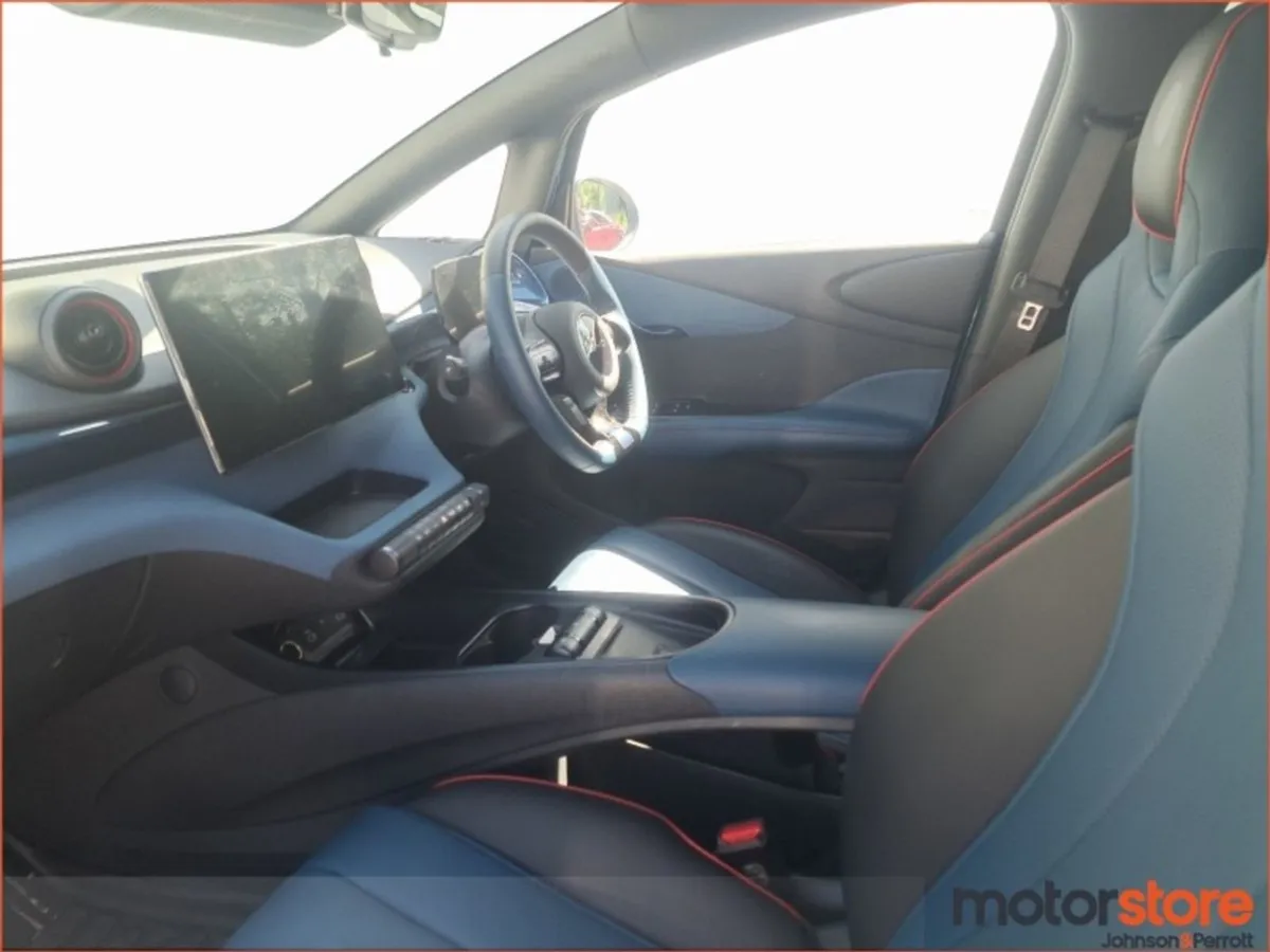 BYD DOLPHIN 60kwh 204PS Design - Image 4