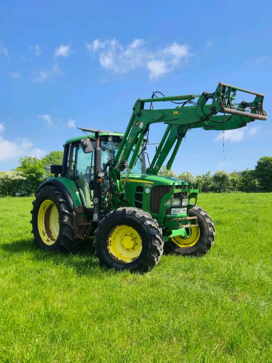 John Deere 6330 with front loader - Image 2