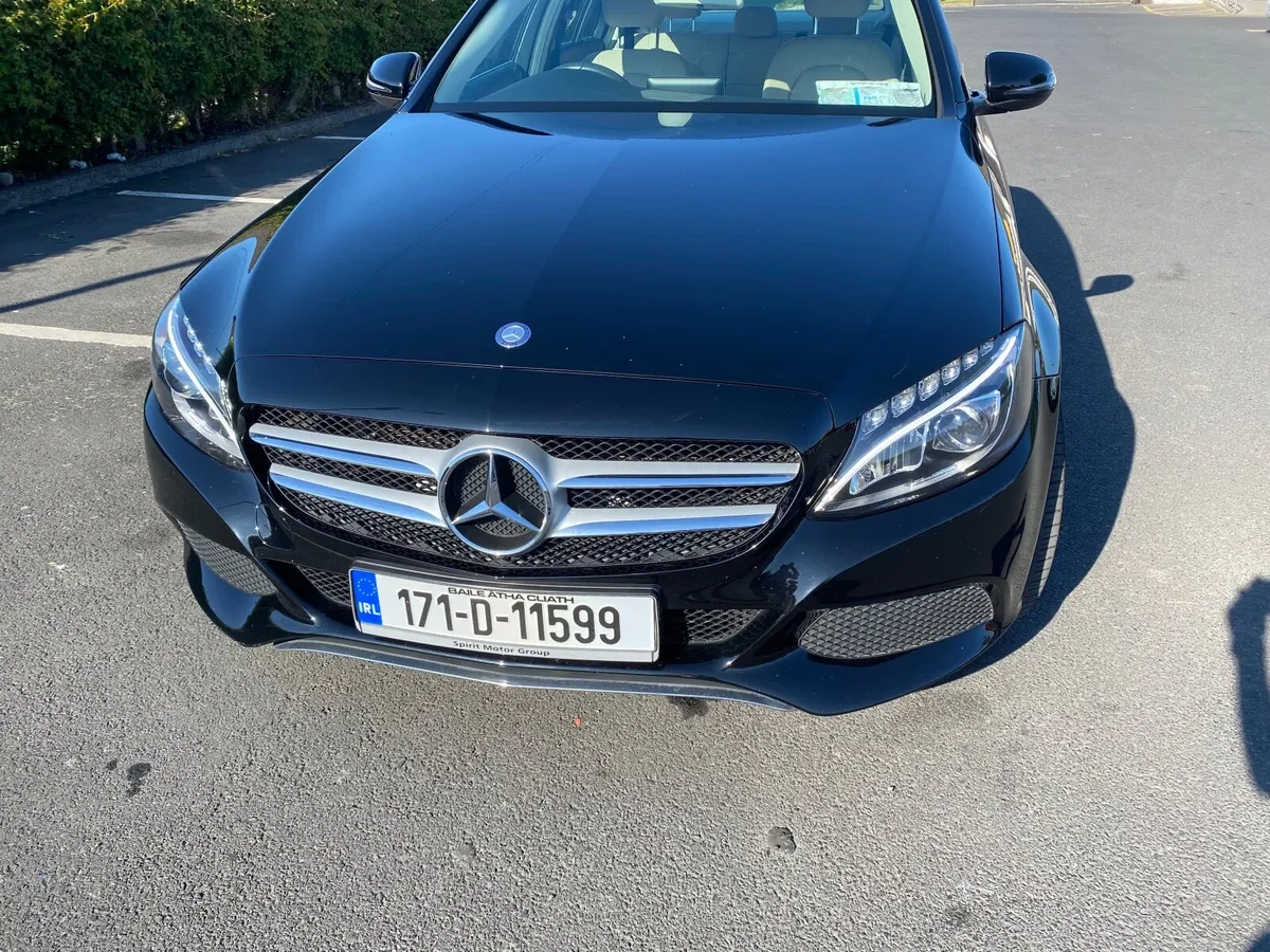 Mercedes-Benz C-Class 2017 - Image 3
