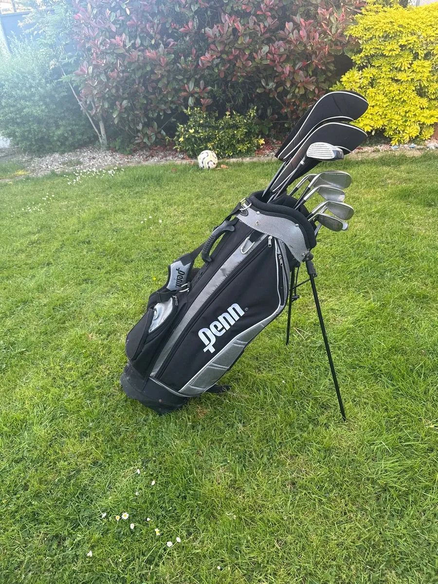 Golf clubs - Image 1