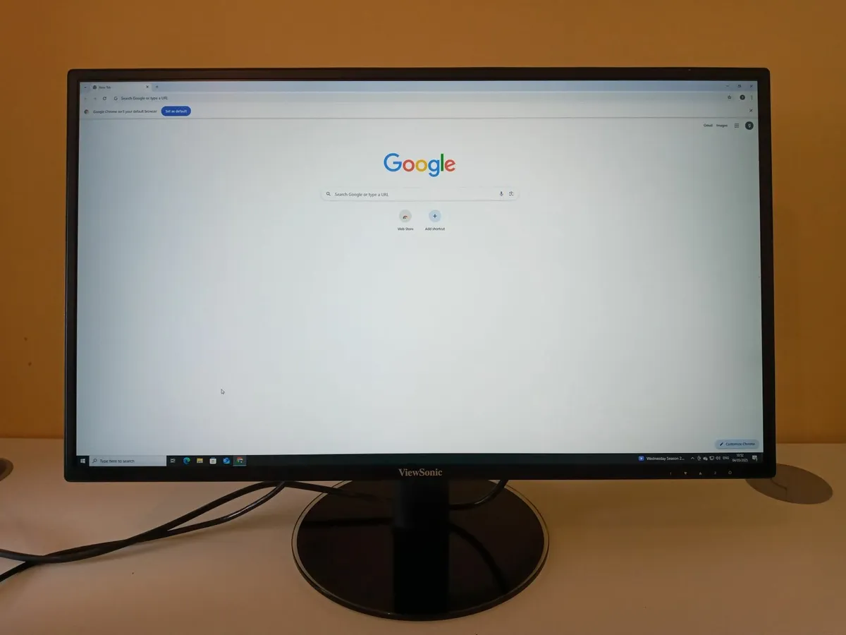 Delivery - ViewSonic 27 Inch Monitor - Image 2