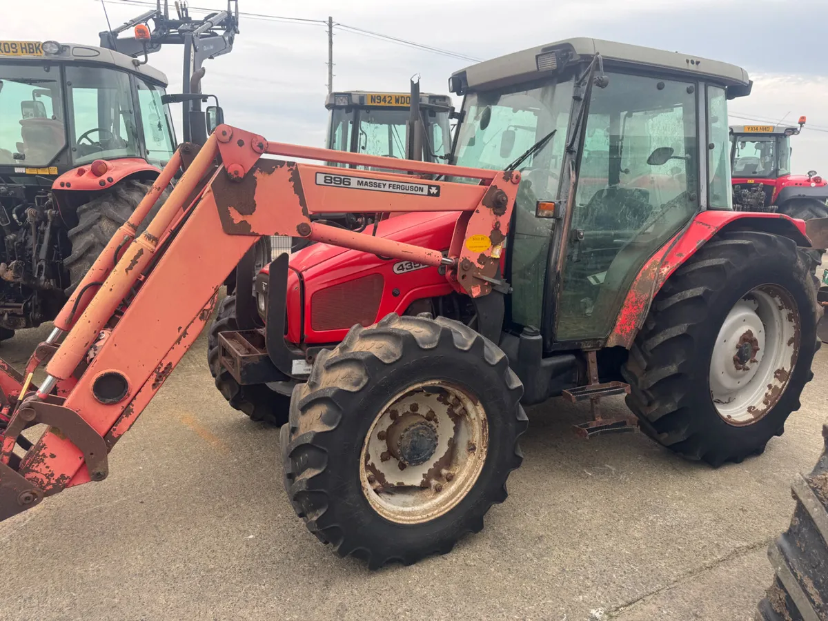 Massey Ferguson 4355 - Image 1