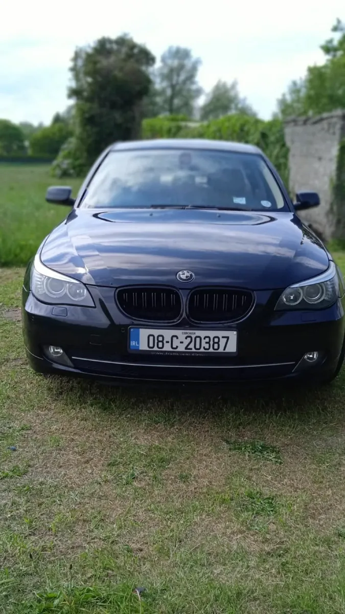 BMW 5-Series 2008 - Image 1