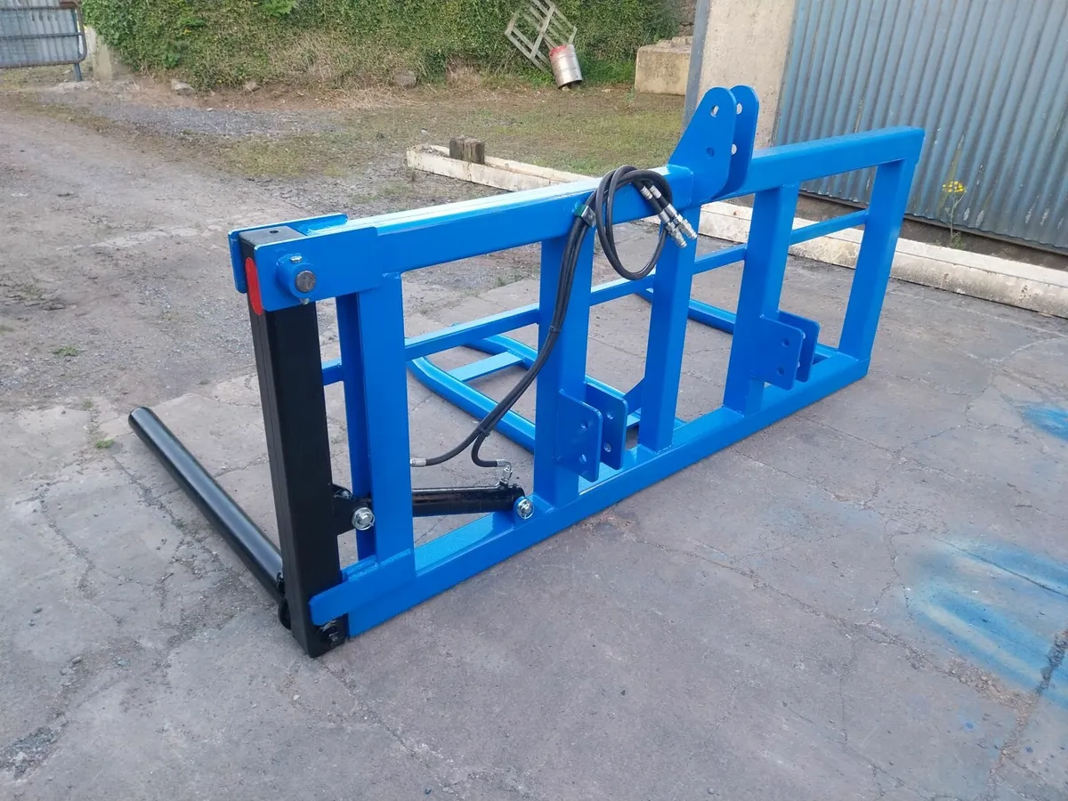Swiñg Arm Bale handler - Image 4