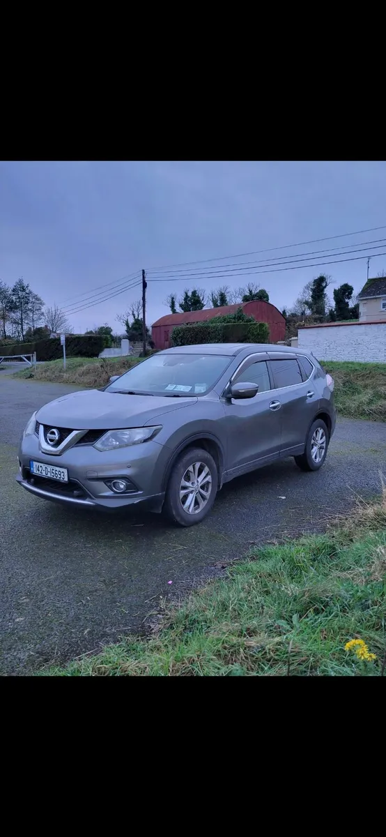 Nissan Xtrail ( Low miles Tax and Nct 7 seater ) - Image 3