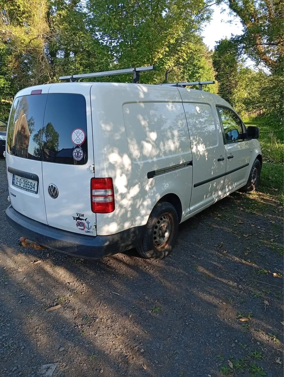 Volkswagen Caddy Maxi 2012 - Image 4