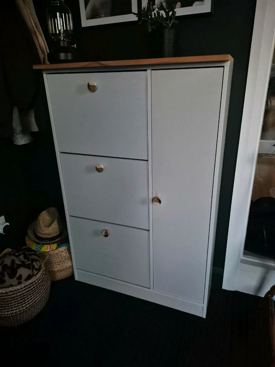Shoe cabinet - Image 2