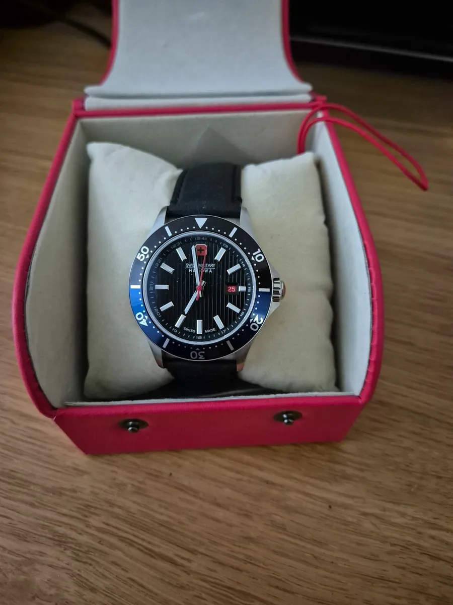 Swiss Hanova Military Watch - Image 1