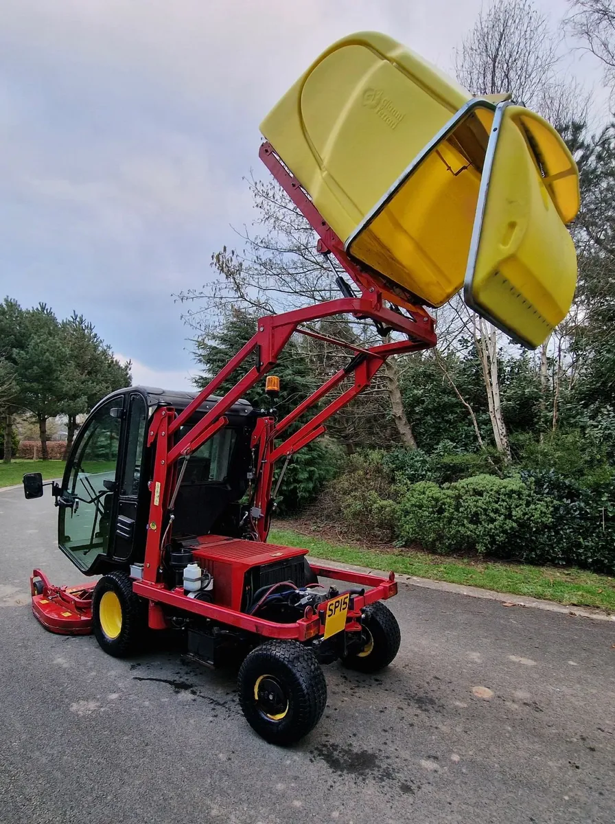 Gianni Ferrari Cruiser ride on mower lawnmower - Image 2