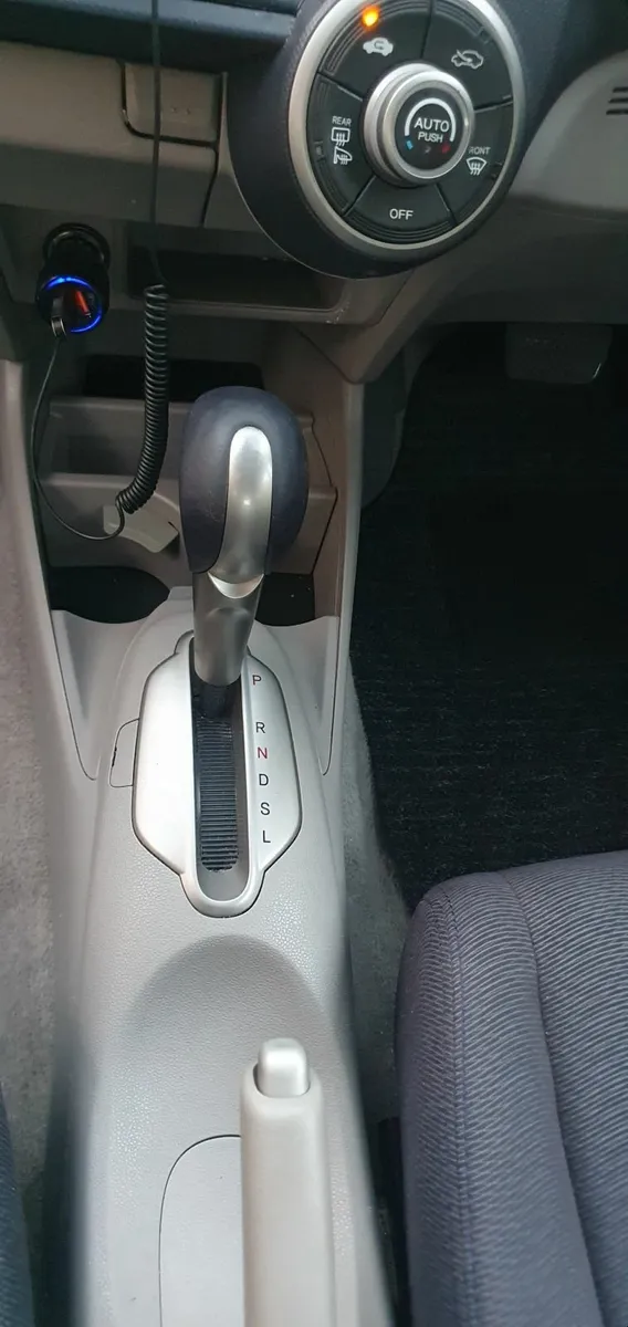 Honda Insight 2009 - Image 2