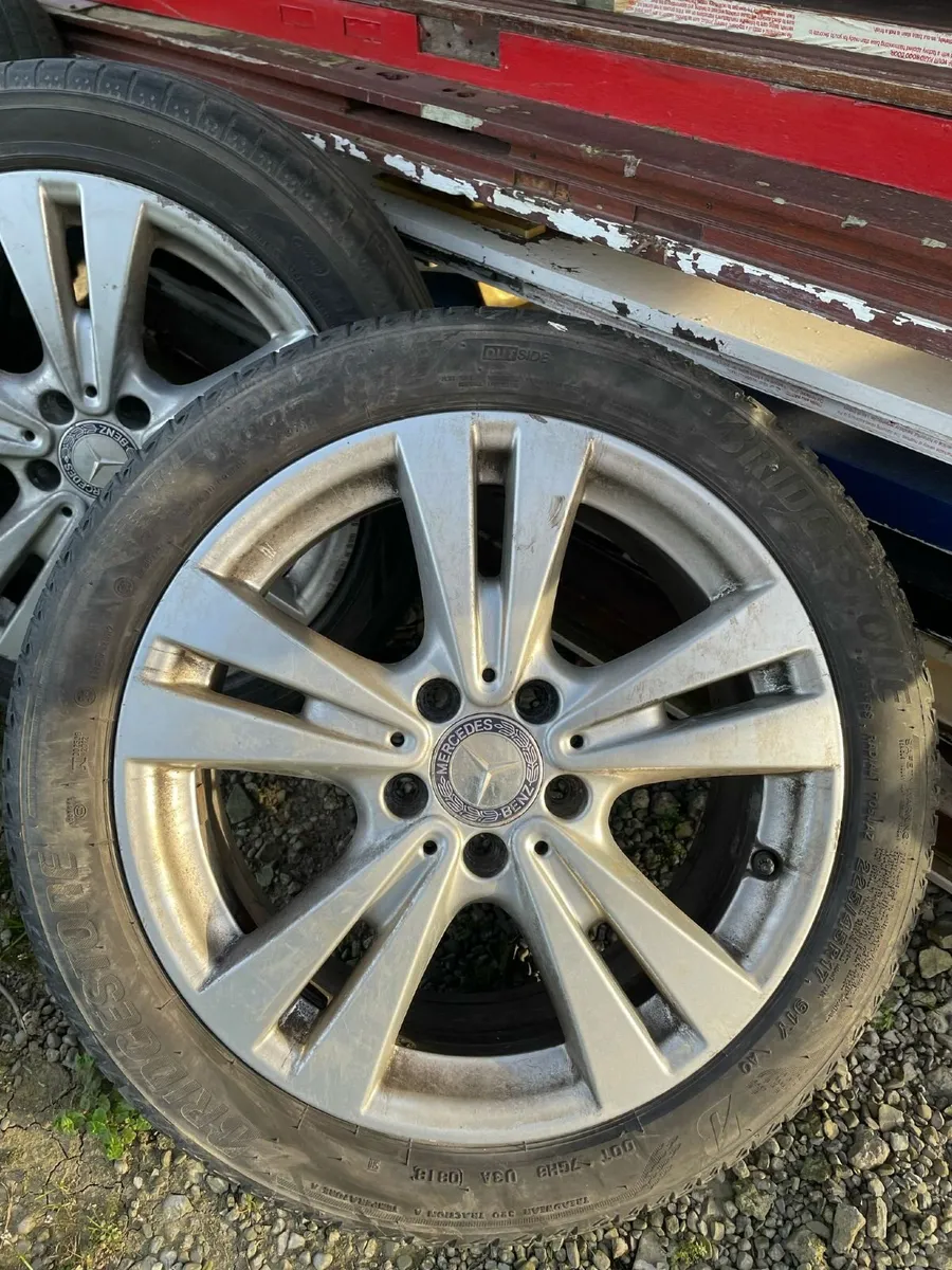 Mercedes Alloy Wheels - Image 3