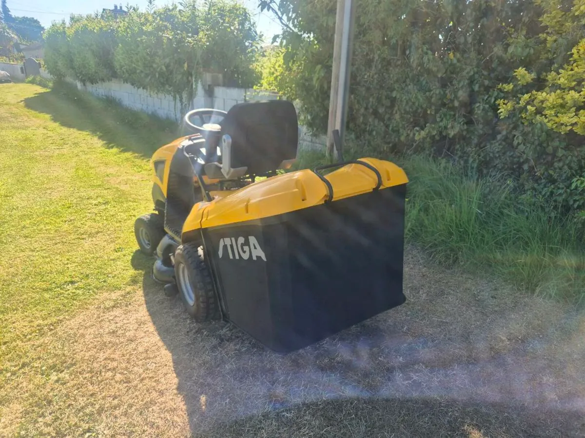 Stiga estate 6102hw 22hp - Image 3