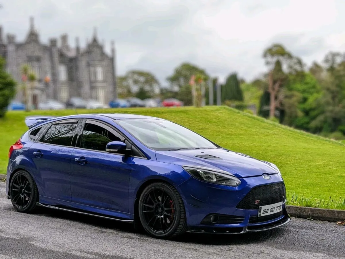 * 2013 FORD FOCUS ST 250 ST2 BIG SPEC 2.0 TURBO * - Image 1