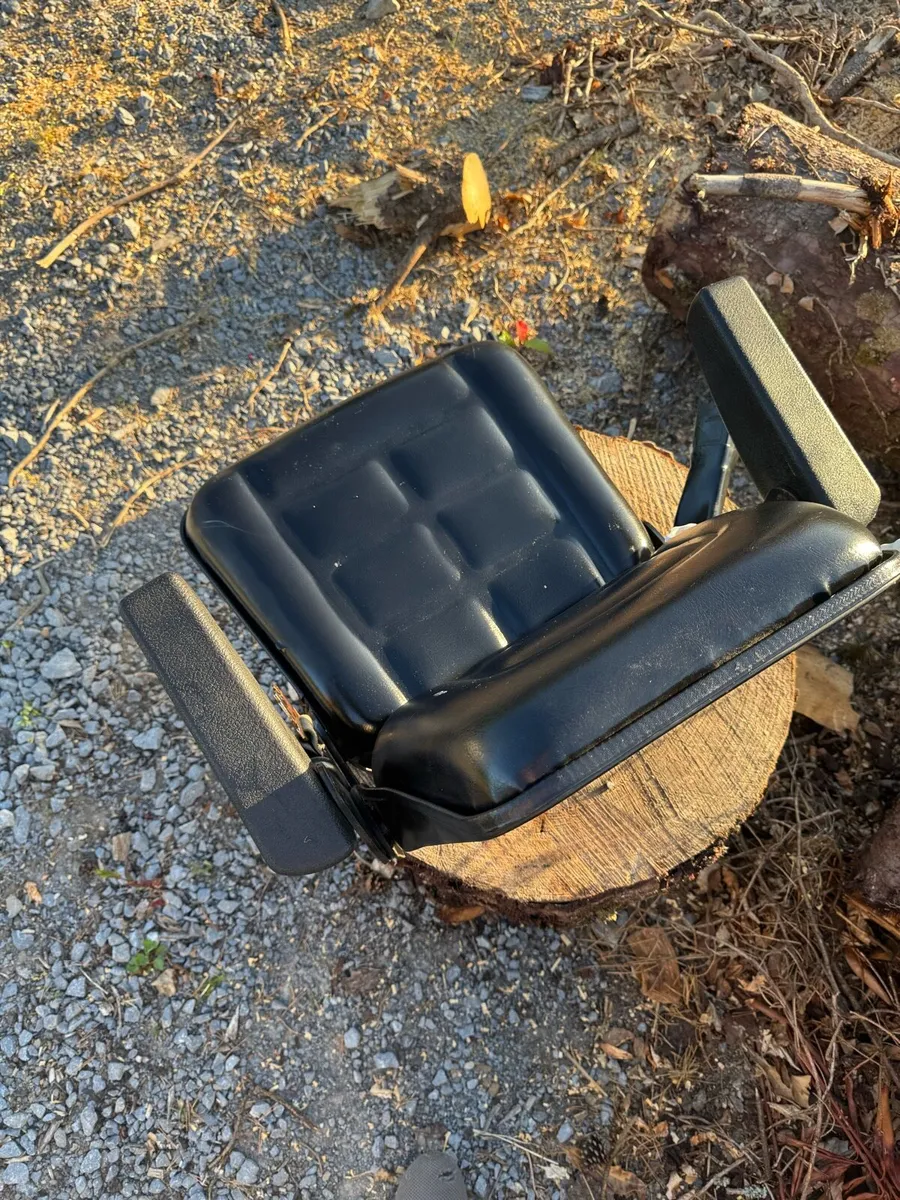 Dumper seat - Image 4