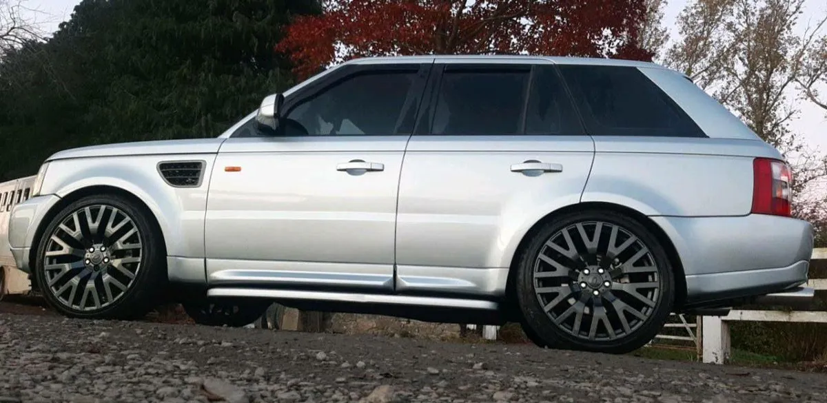 Range rover sport - Image 1