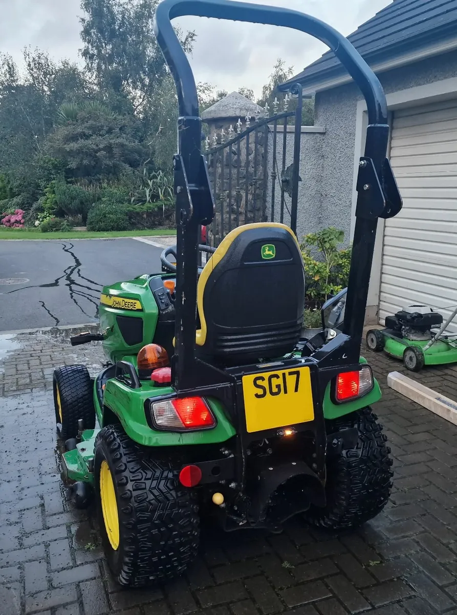 John Deere X758 ride on mower lawnmower - Image 1