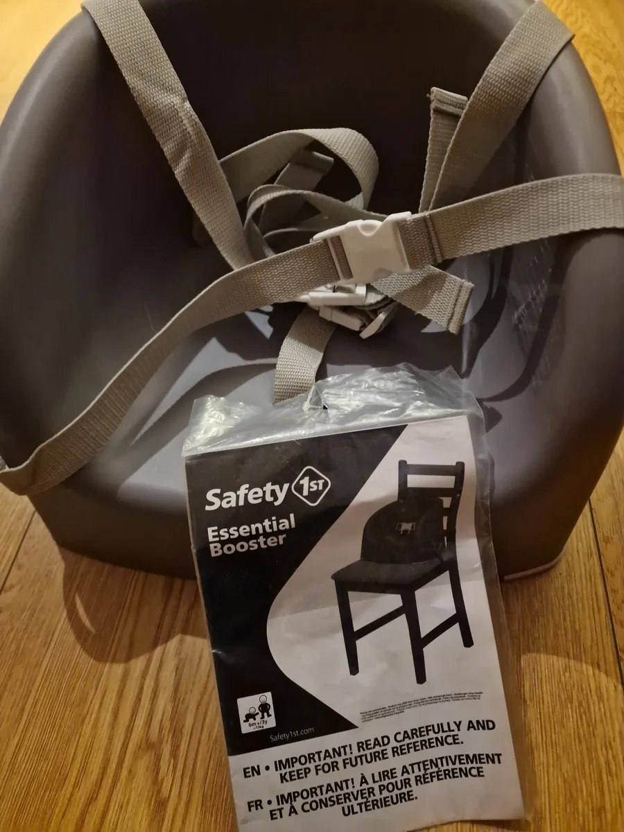 Safety 1st Essential Booster Seat Grey - Image 1