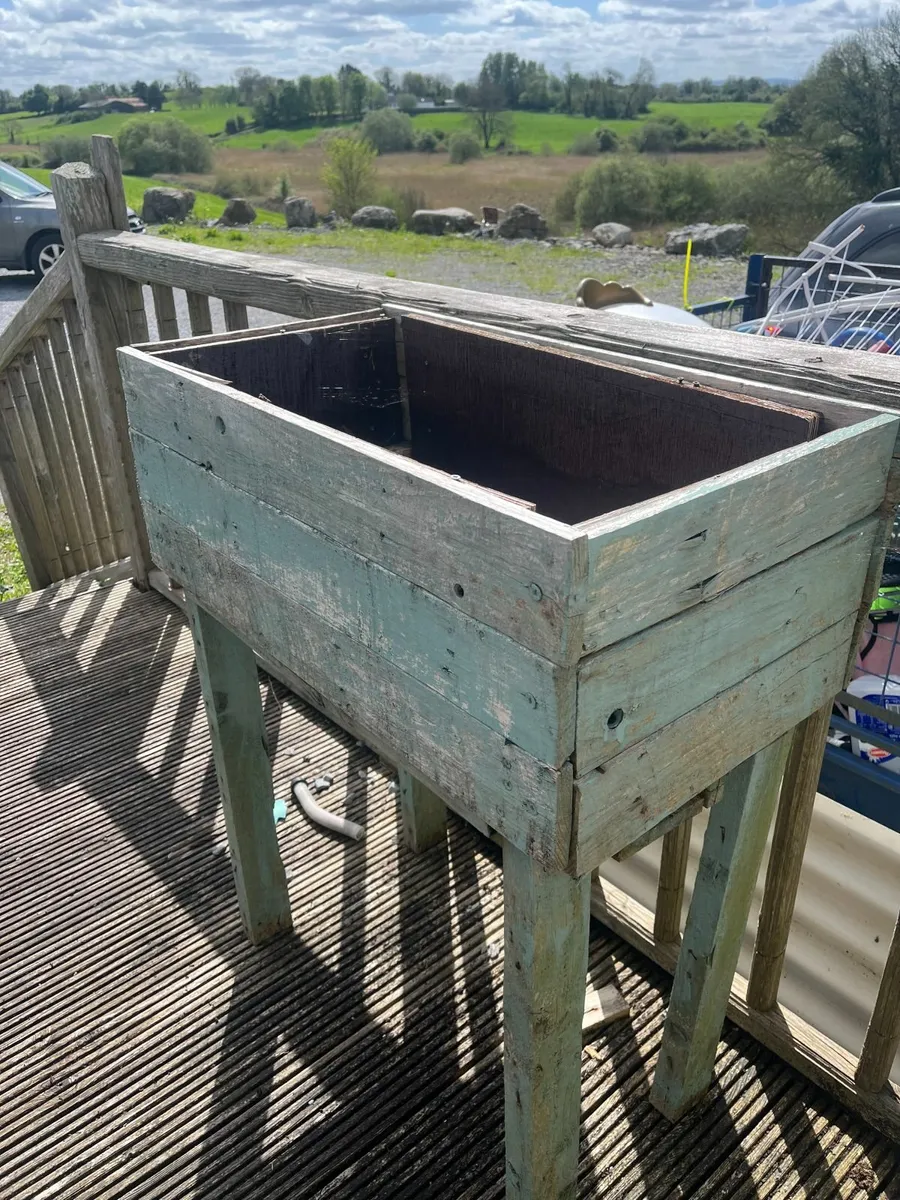 x4 Raised Beds FOR FREE - Just collection required - Image 3