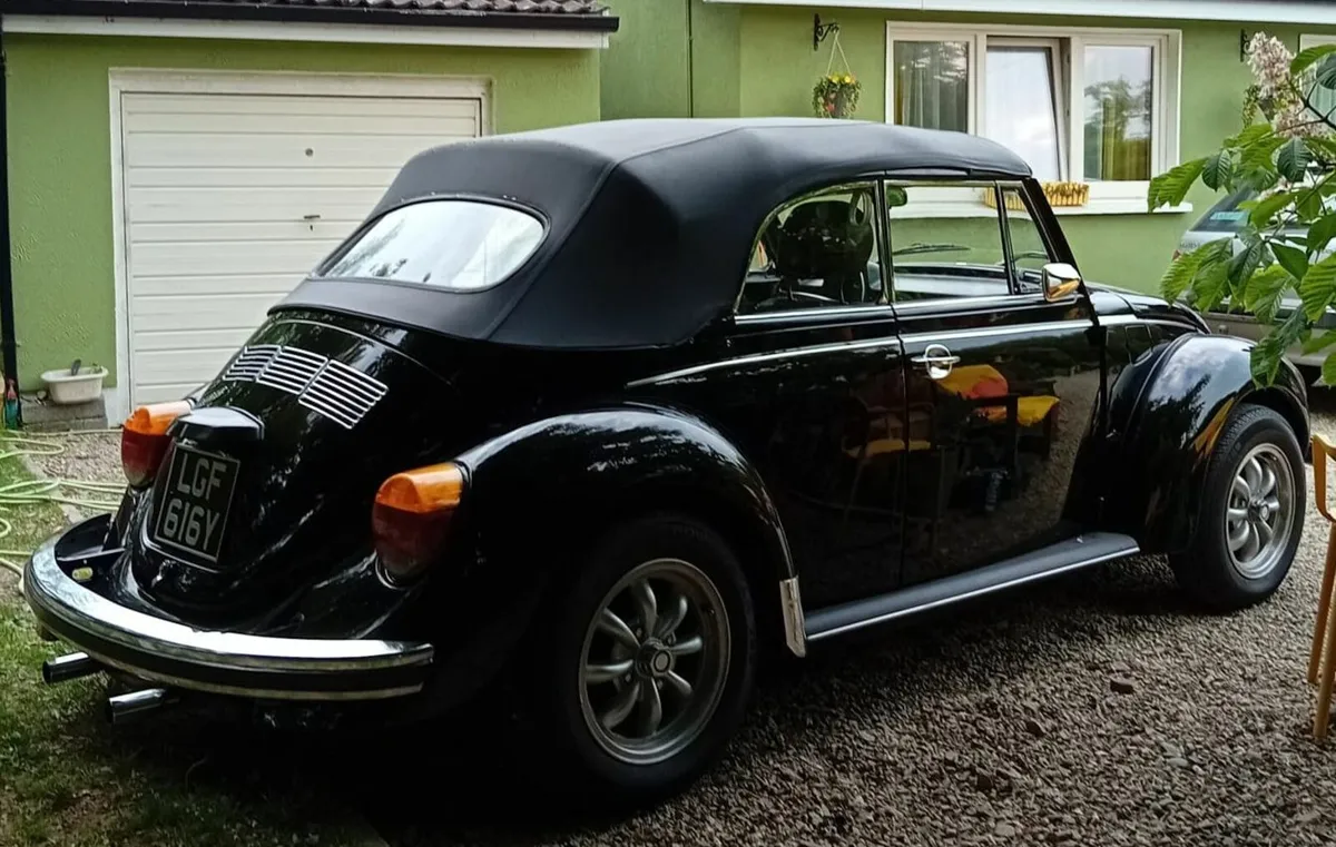 Volkswagen Karmann Beetle 1303S 1303LS Käfer 1979 - Image 1