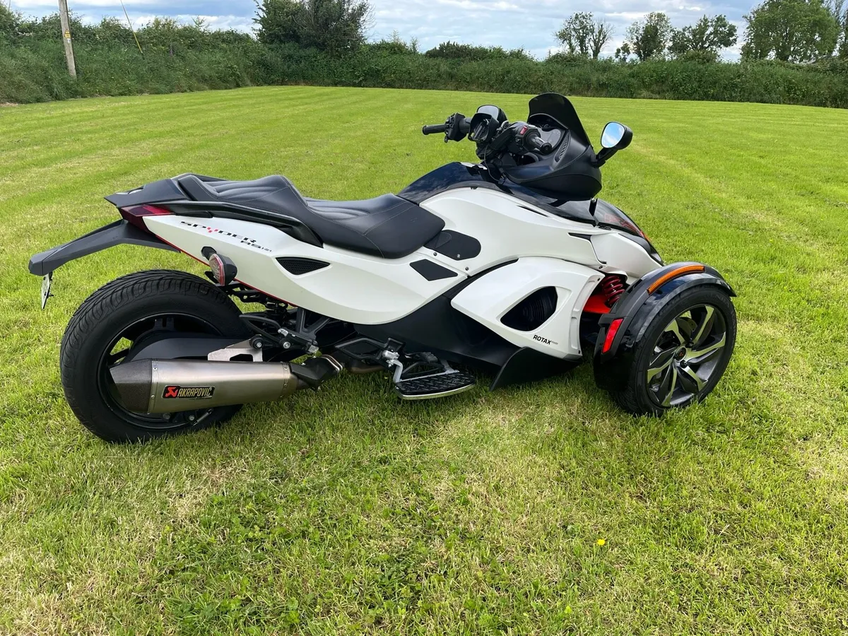 CAN AM SPYDER RSS - Image 4