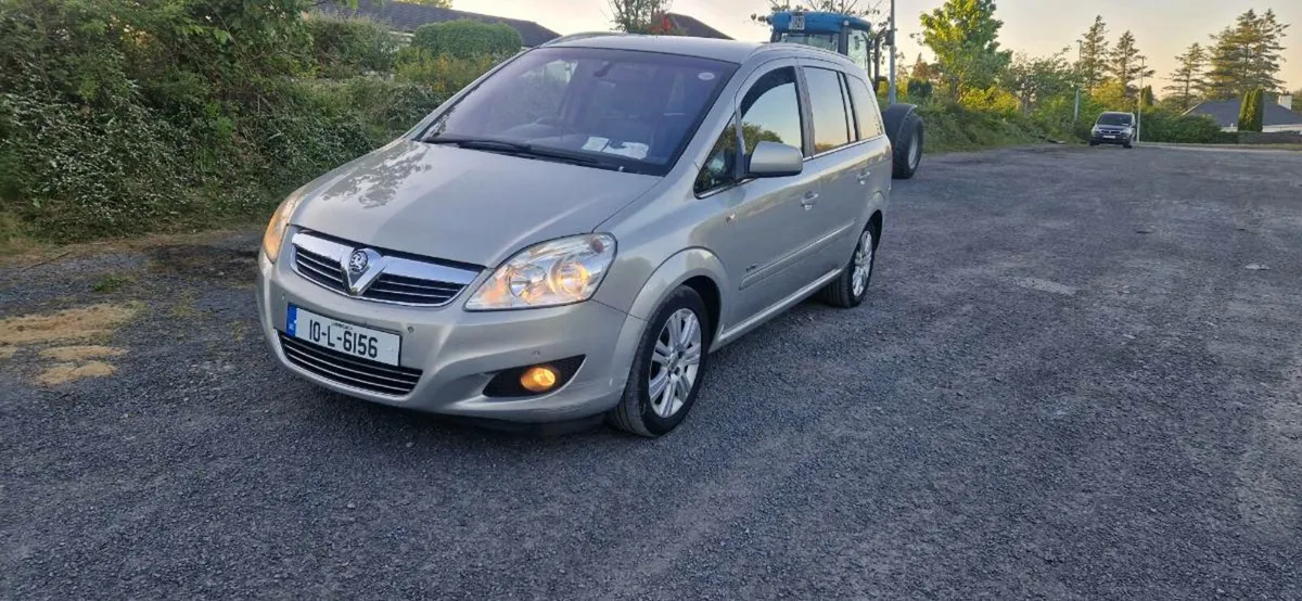 Vauxhall zafira 1.7cdti elite eco flex 2010 - Image 1