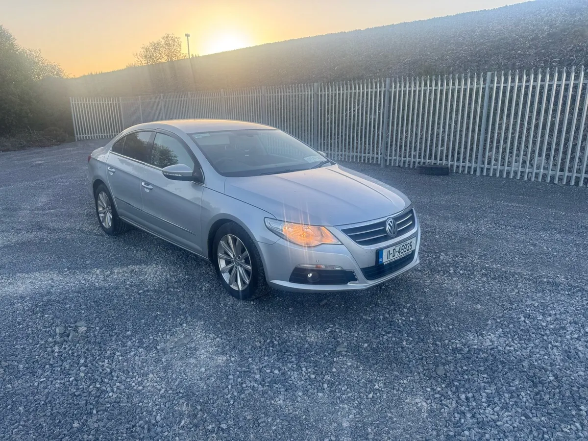 2011 Vw Passat CC - Image 2