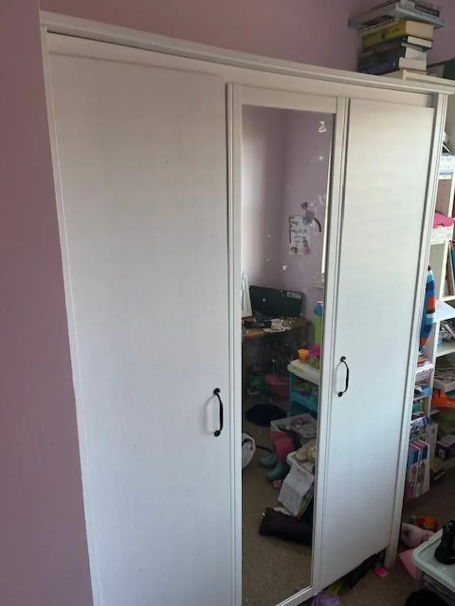 Wardrobe IKEA - Image 1