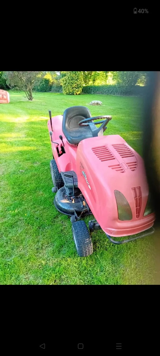 Ride on mower - Image 2