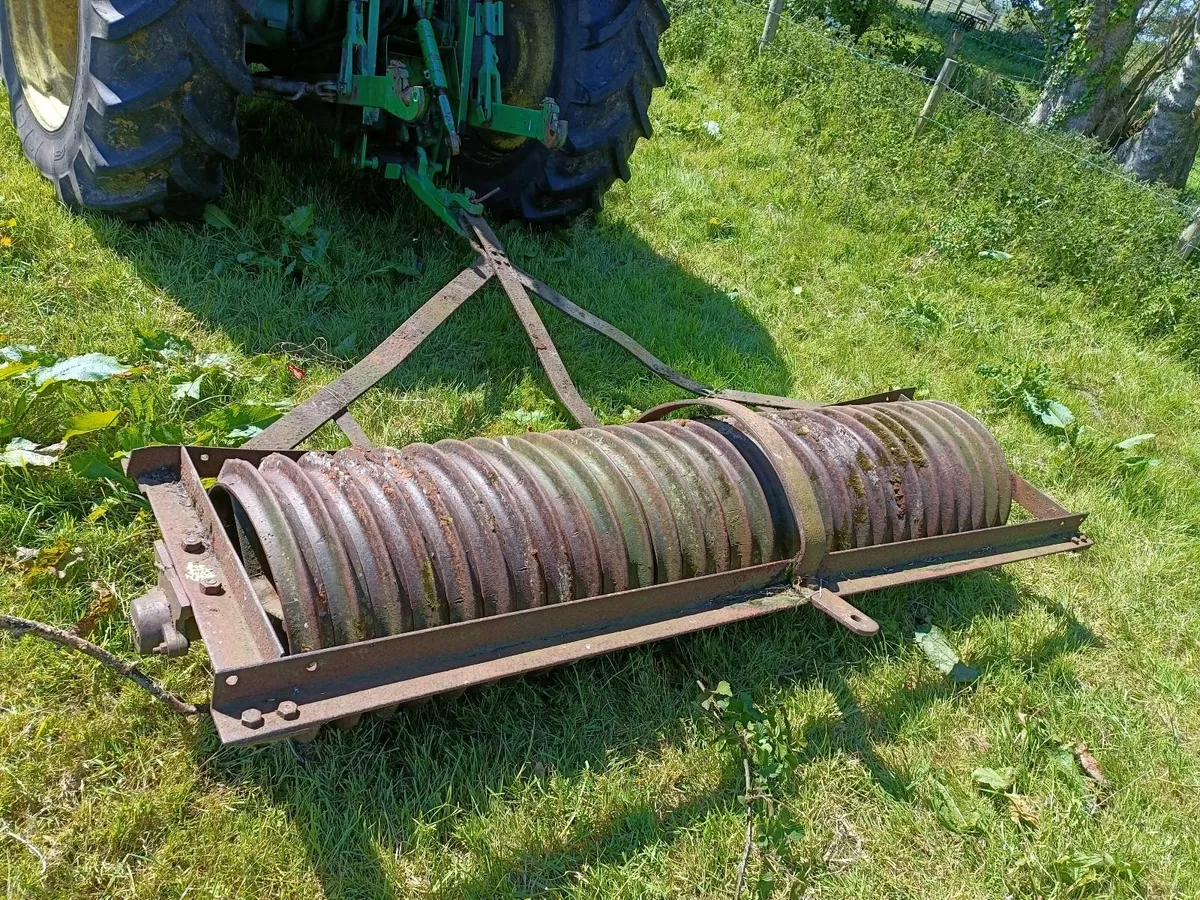 8ft Cambridge roller - Image 1