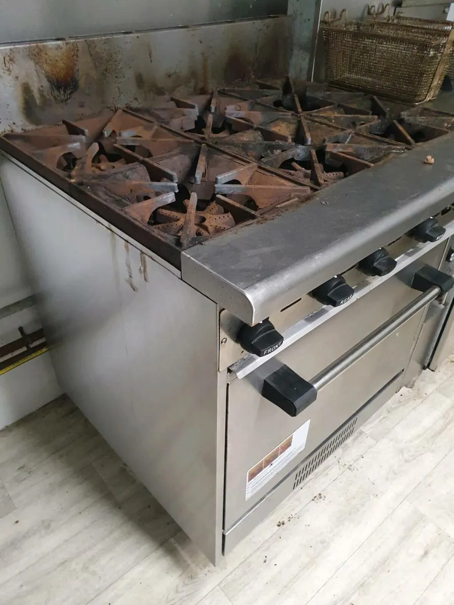 Cooker LP GAS (Cylinder) Gas Oven 6 Rings - Image 2