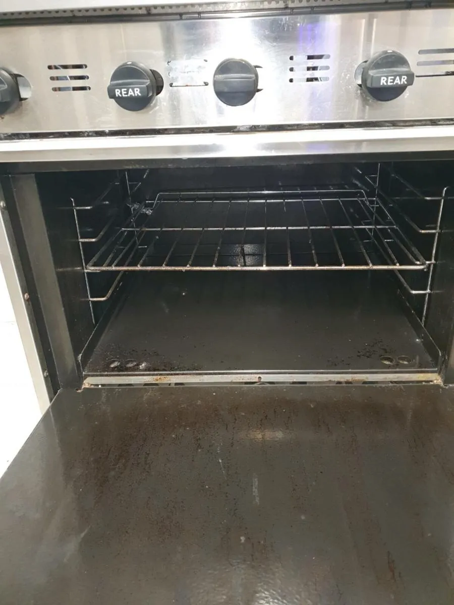 Cooker LP GAS (Cylinder) Gas Oven 6 Rings - Image 3