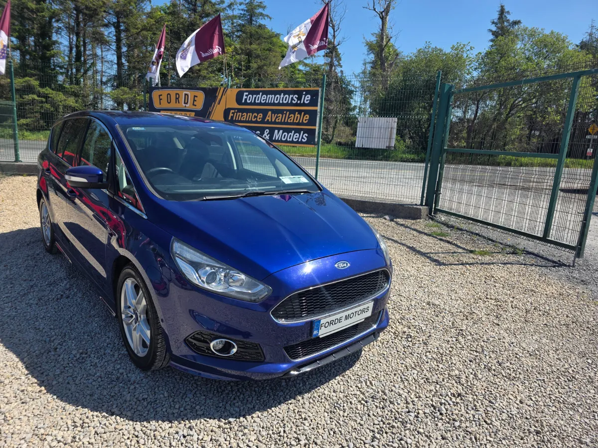Ford S-Max Titanium 2.0 Diesel 150 PS 2017 - Image 1