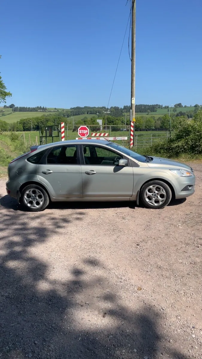 Ford focus 1.6tdci 2010 - Image 2
