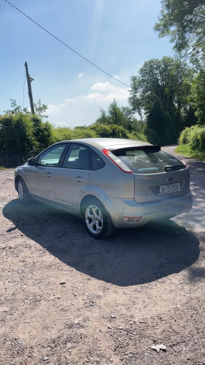 Ford focus 1.6tdci 2010 - Image 4