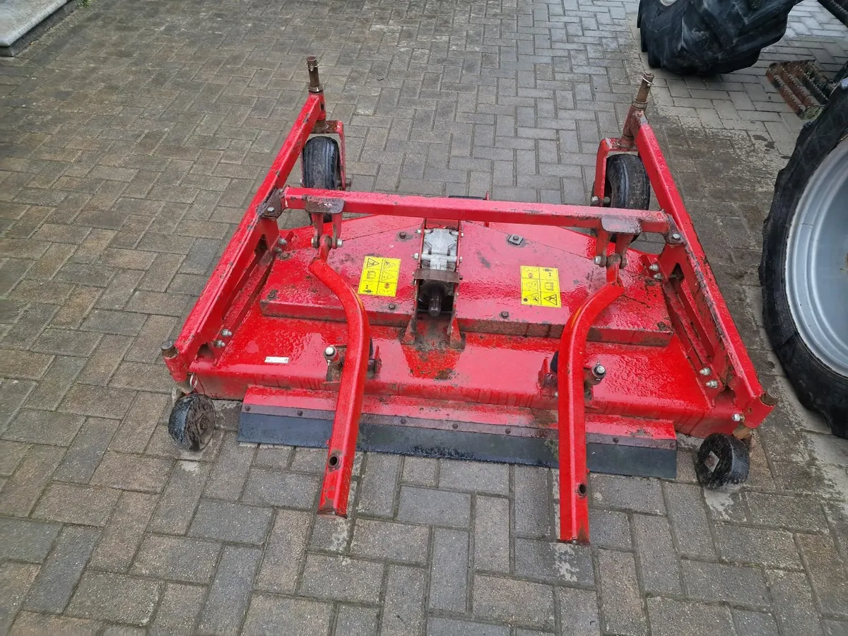 Shibaura front ride on mower deck lawnmower - Image 2