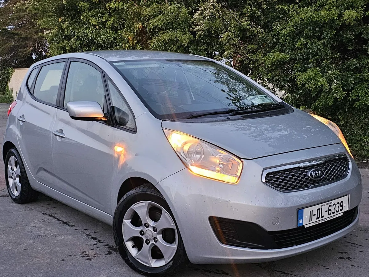 Kia venga automatic very low miles €3650 no offer - Image 4