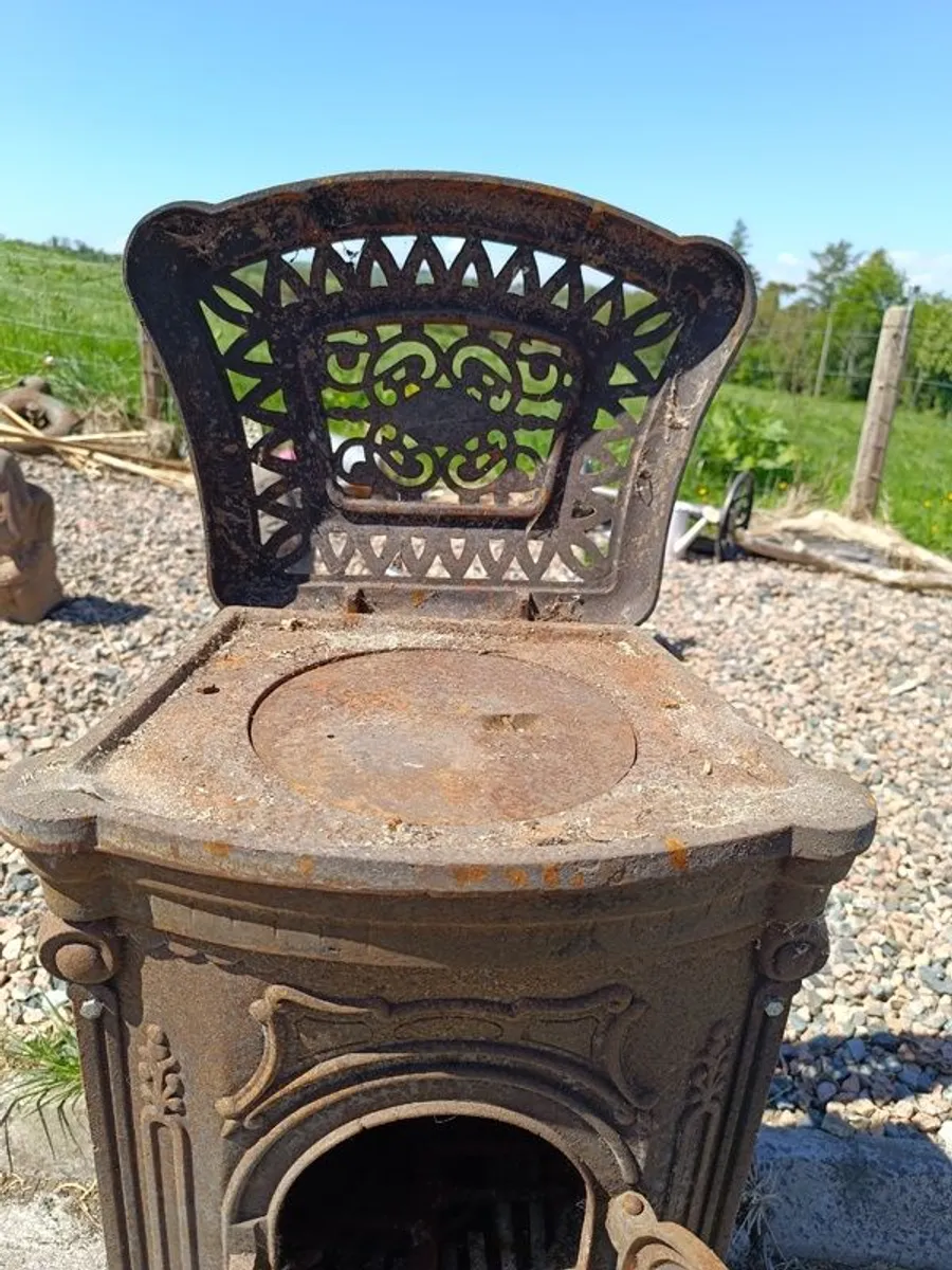 Antique Stove Wood Burning Ornate Garage Workshop Garden - Image 2