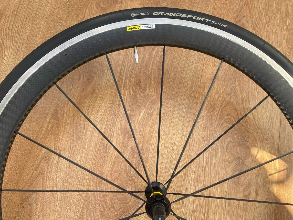 Mavic Cosmic Pro Carbon Wheelset - Image 4