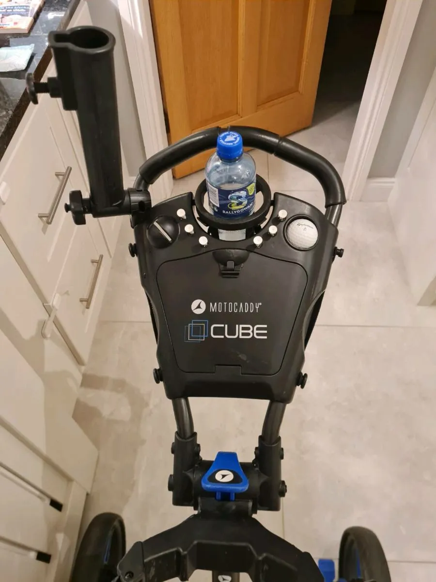 Motocaddy Cube Trolley - Image 4
