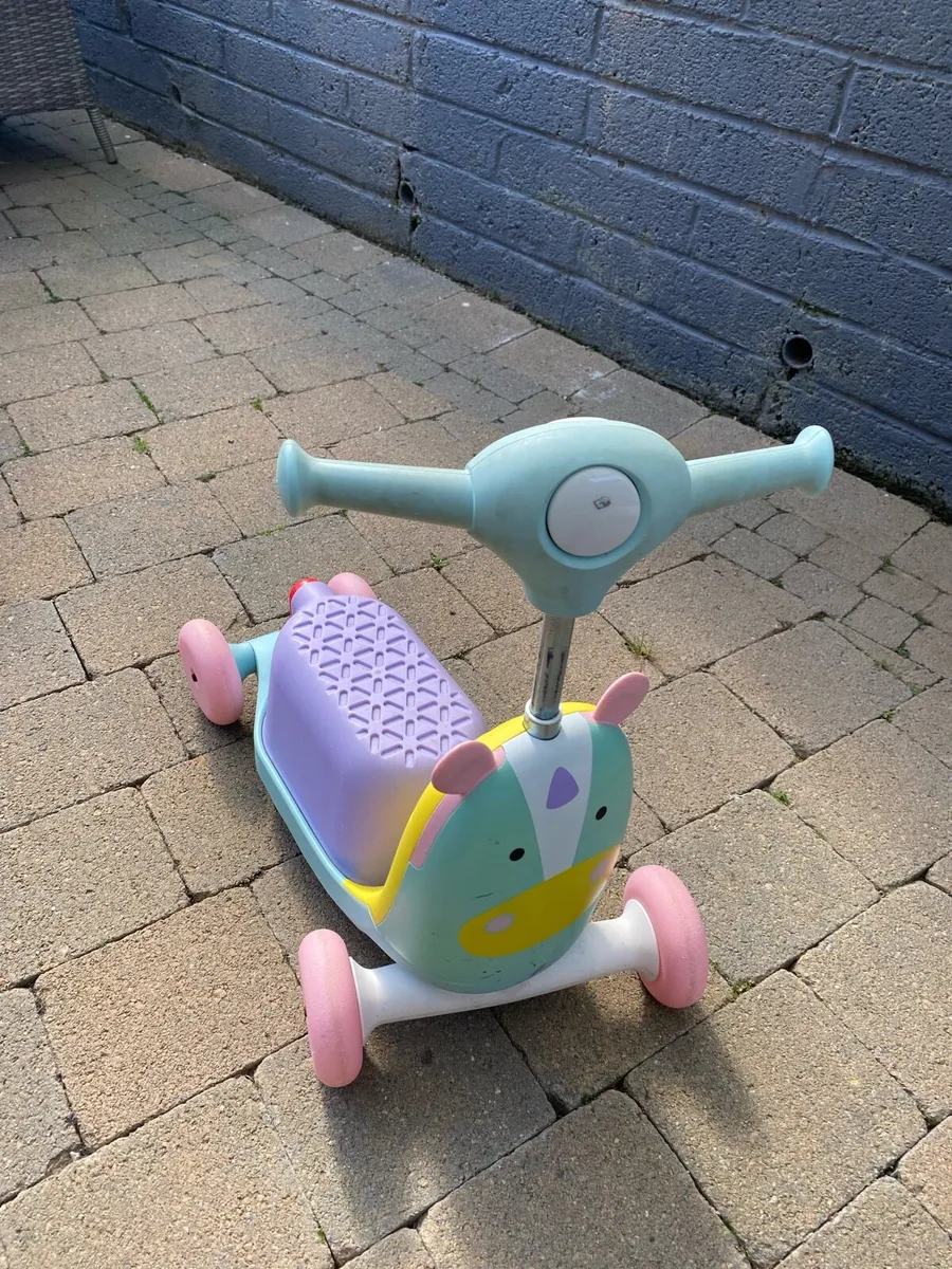 Kids trek and scooter free to take away - Image 2