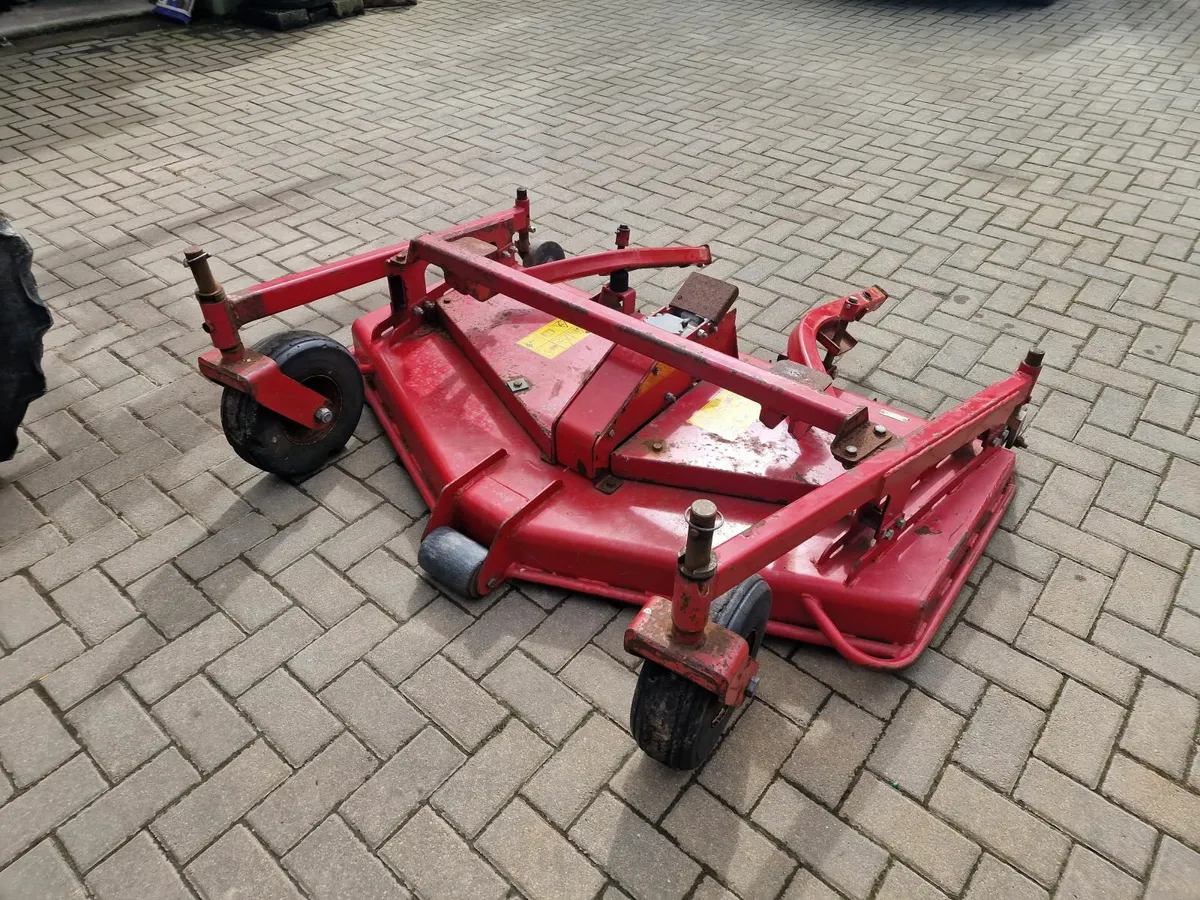 Shibaura front ride on mower deck lawnmower - Image 4