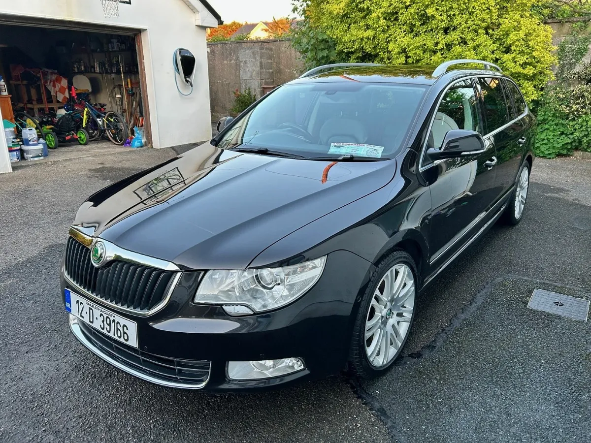 Skoda Superb 2012 Estate Elegance - Image 3