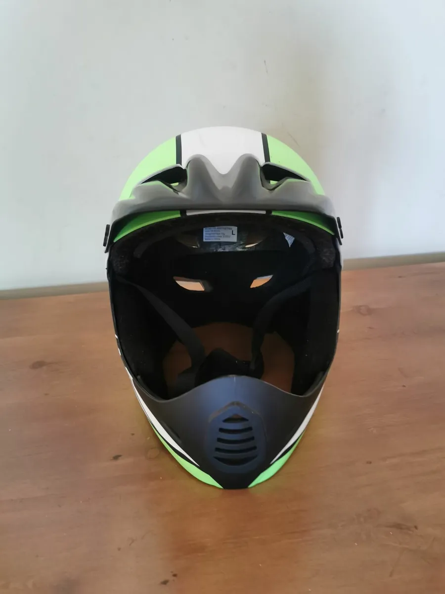 Children's Quality Helmet 6months - Image 3