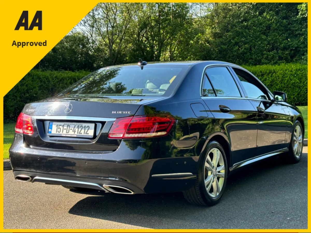Mercedes-Benz E220 AVANTGARDE AUTO 2015 - Image 4