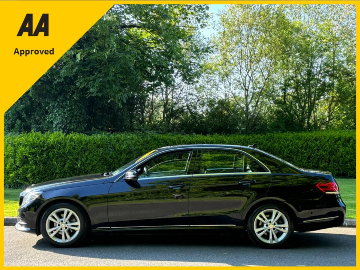 Mercedes-Benz E220 AVANTGARDE AUTO 2015 - Image 3